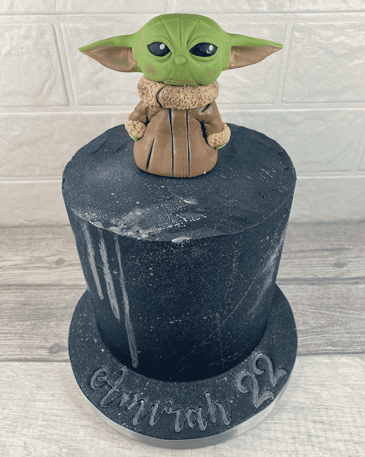 Elegant Baby Yoda Cake