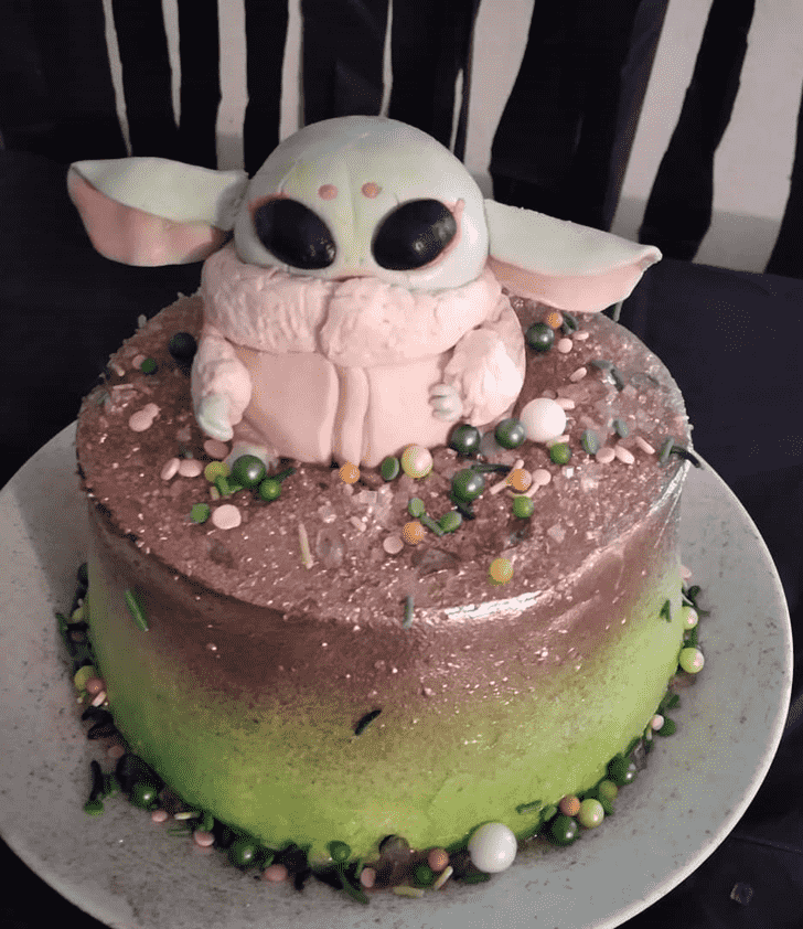 Fascinating Baby Yoda Cake