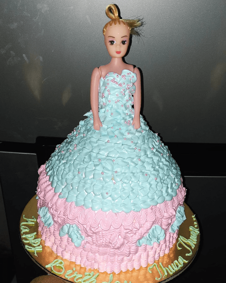 Excellent Barbie Cake