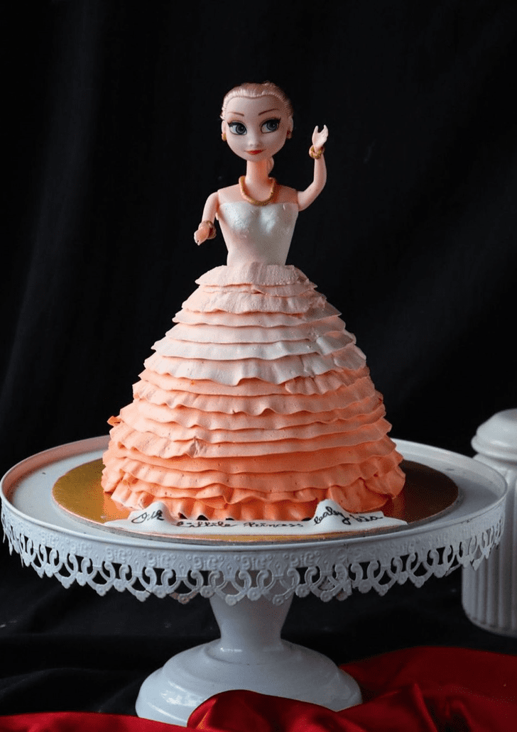 Pretty Barbie Cake