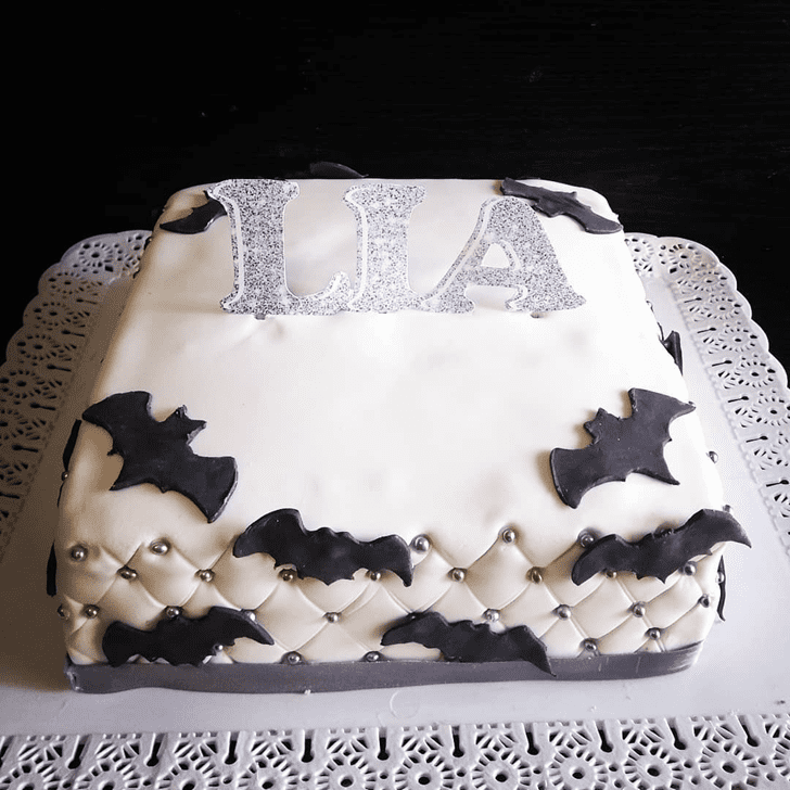 Pretty Bat Cake