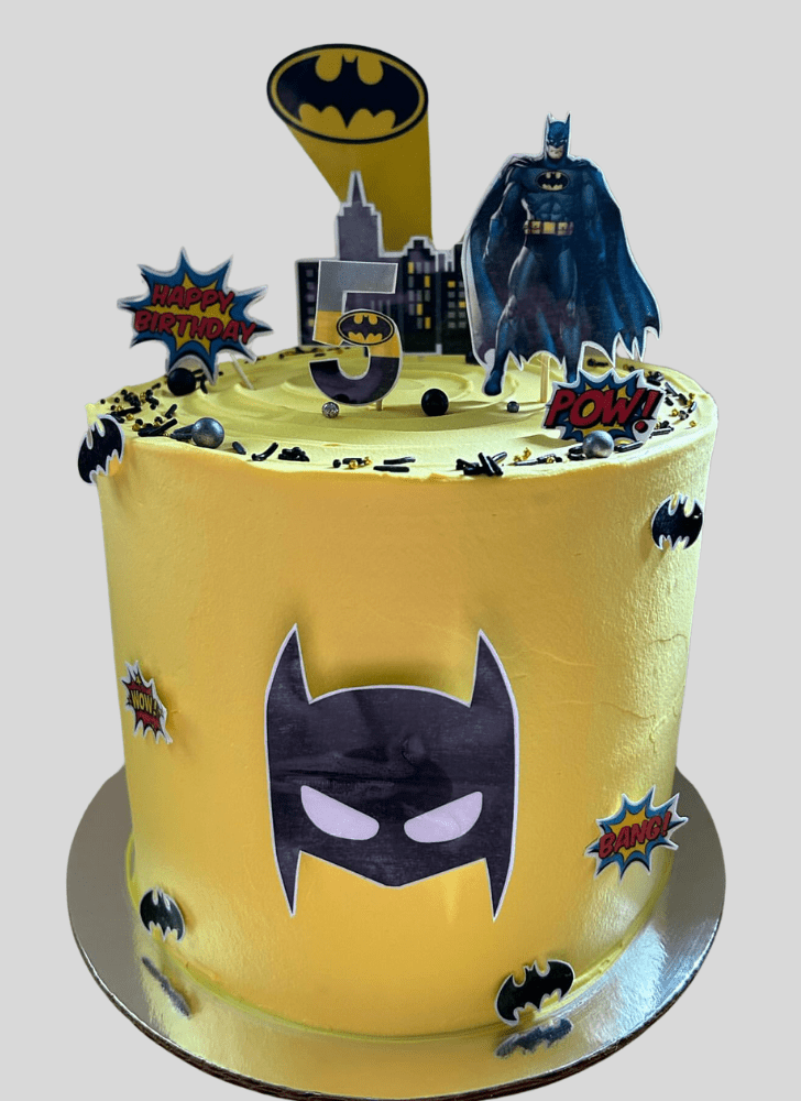 Ideal Batman Cake