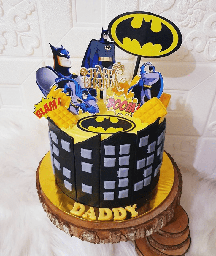 Ideal Batman Cake