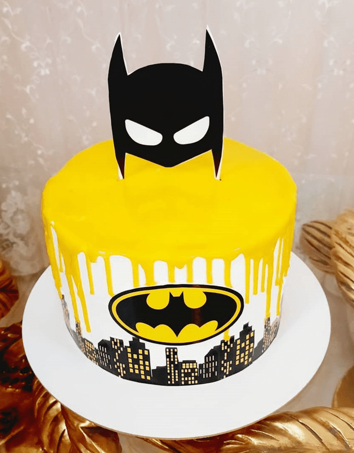 Nice Batman Cake