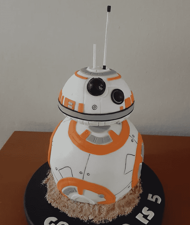 Refined BB8 Cake