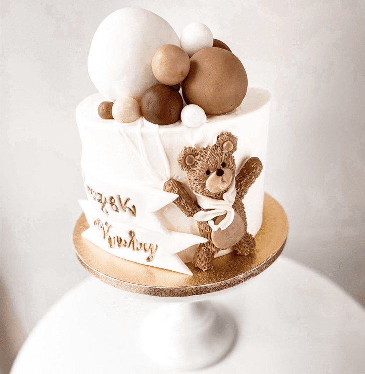 Lovely Bear Cake Design