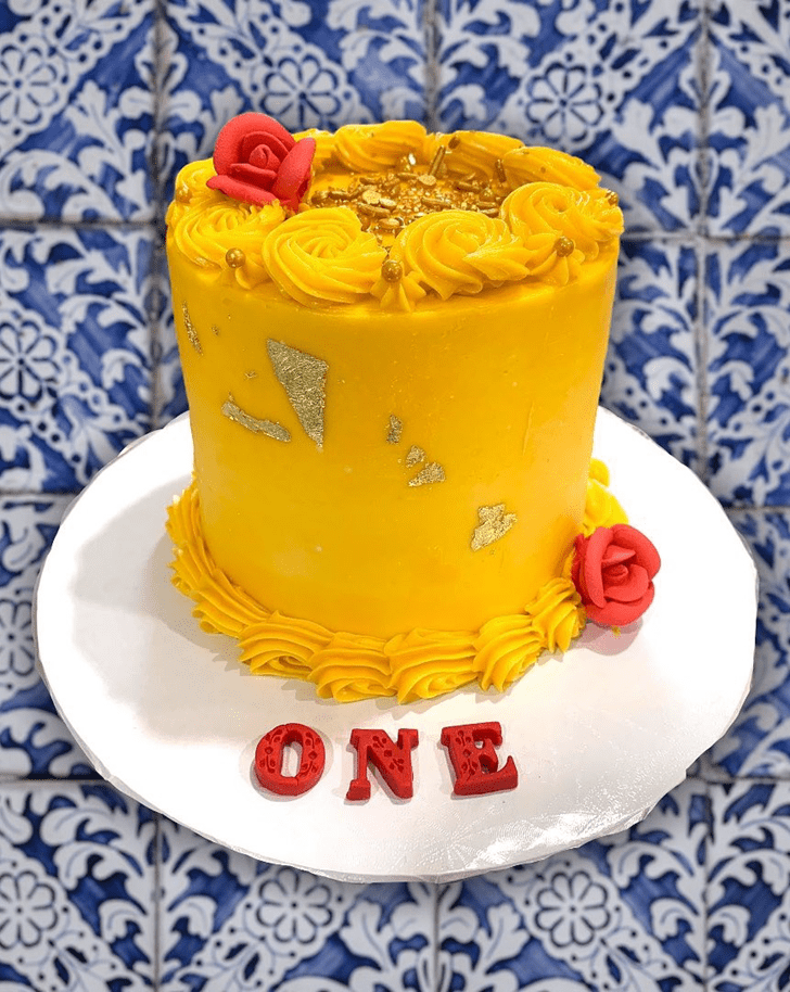 Appealing Beauty and the Beast Cake