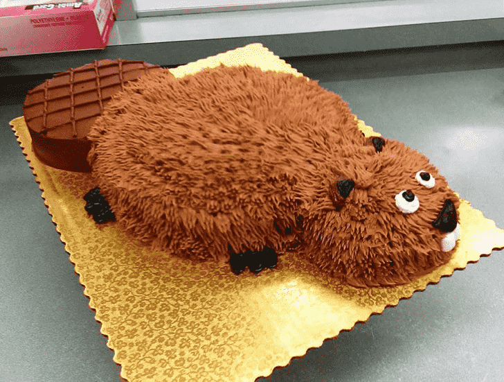Mesmeric Beaver Cake