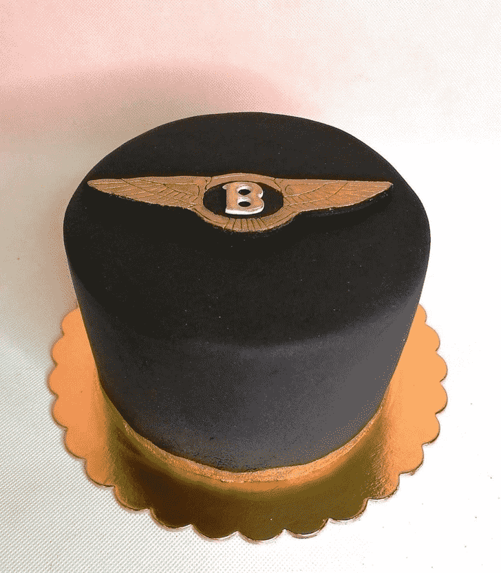 Shapely Bentley Cake