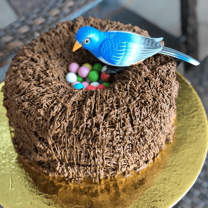 Alluring Bird Cake