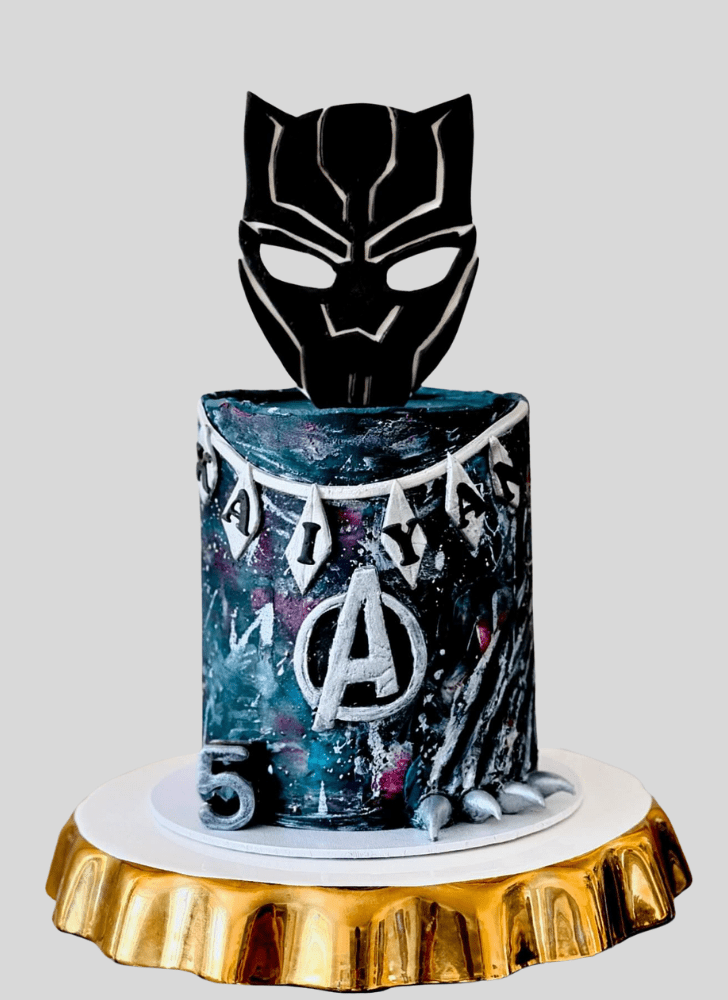 Fetching Black Panther Cake