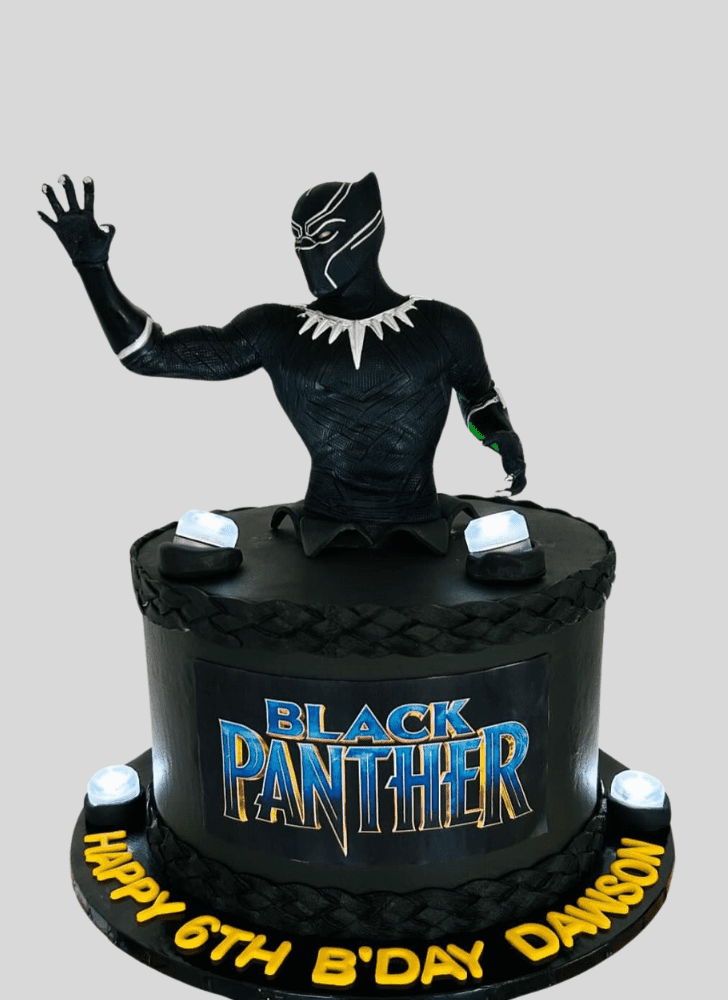 Ideal Black Panther Cake