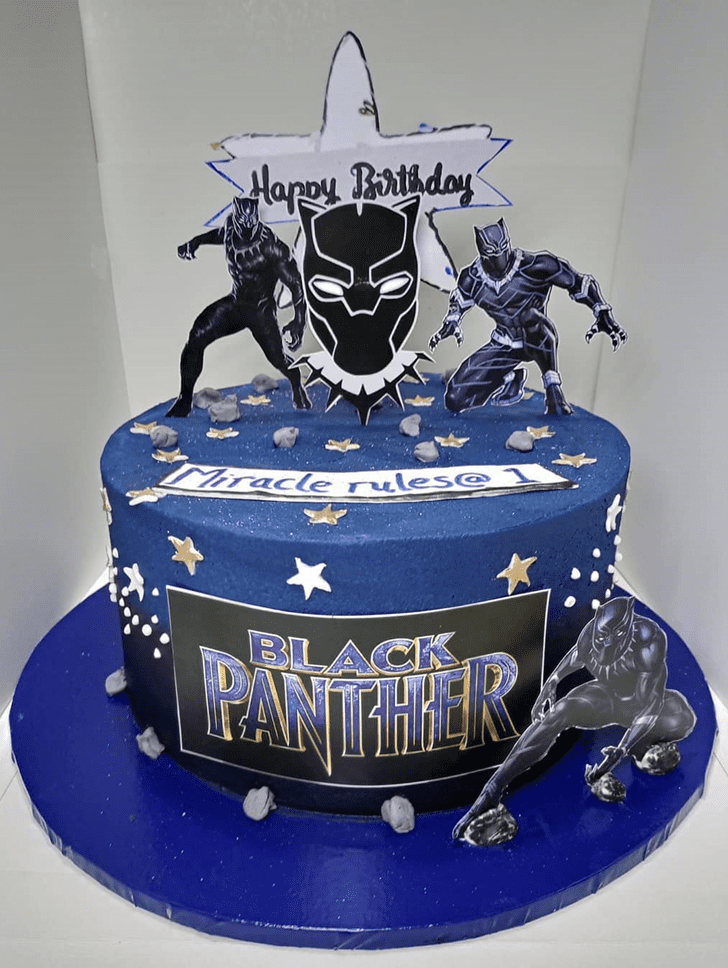 Exquisite Black Panther Cake