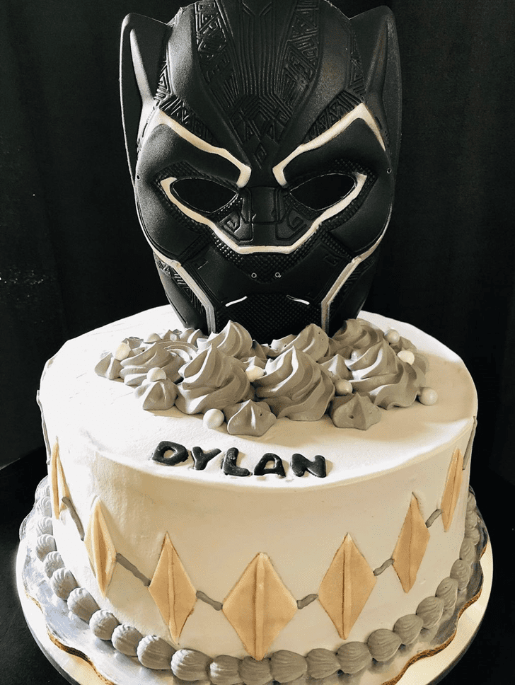 Stunning Black Panther Cake
