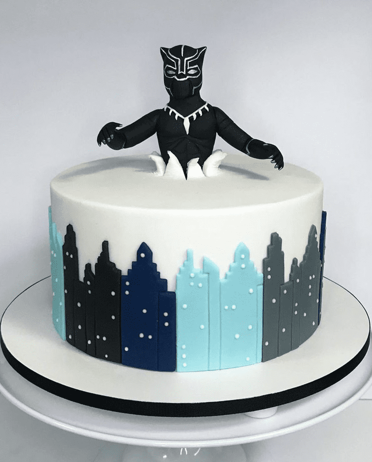 Wonderful Black Panther Cake Design