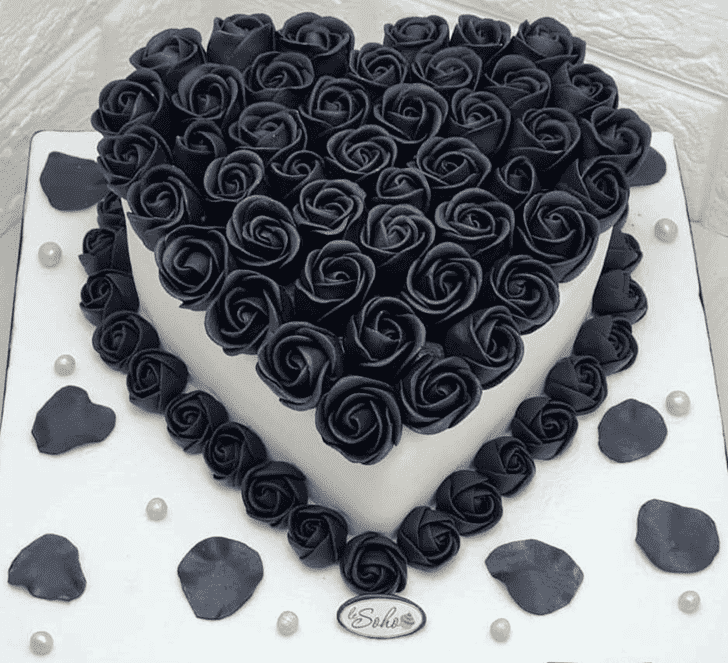 Pleasing Back Rose Cake