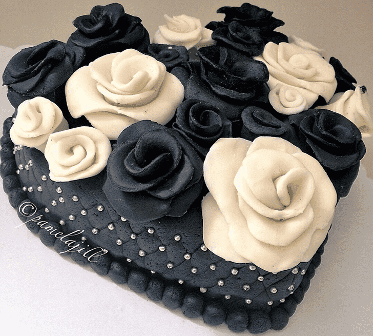 Stunning Back Rose Cake