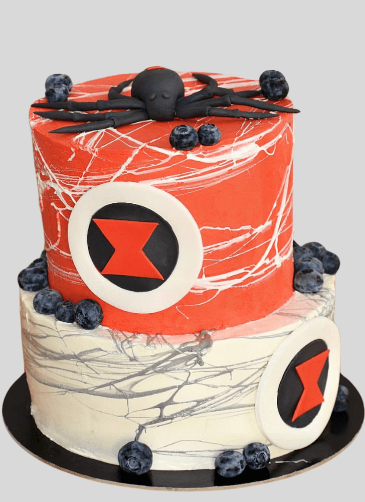 Grand Black Widow Cake