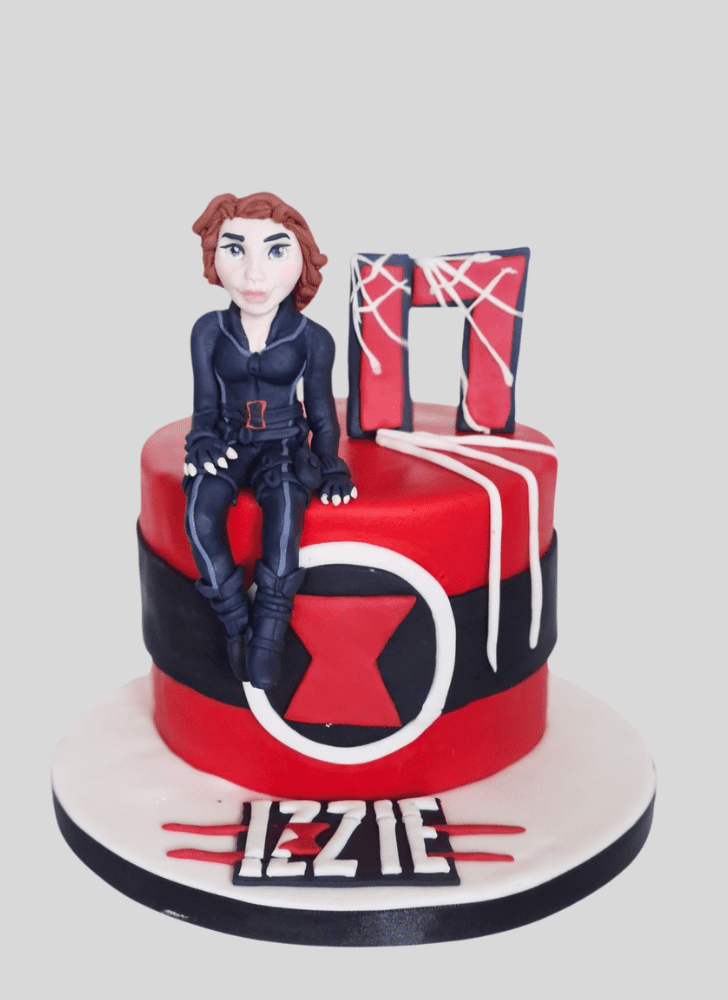 Pretty Black Widow Cake