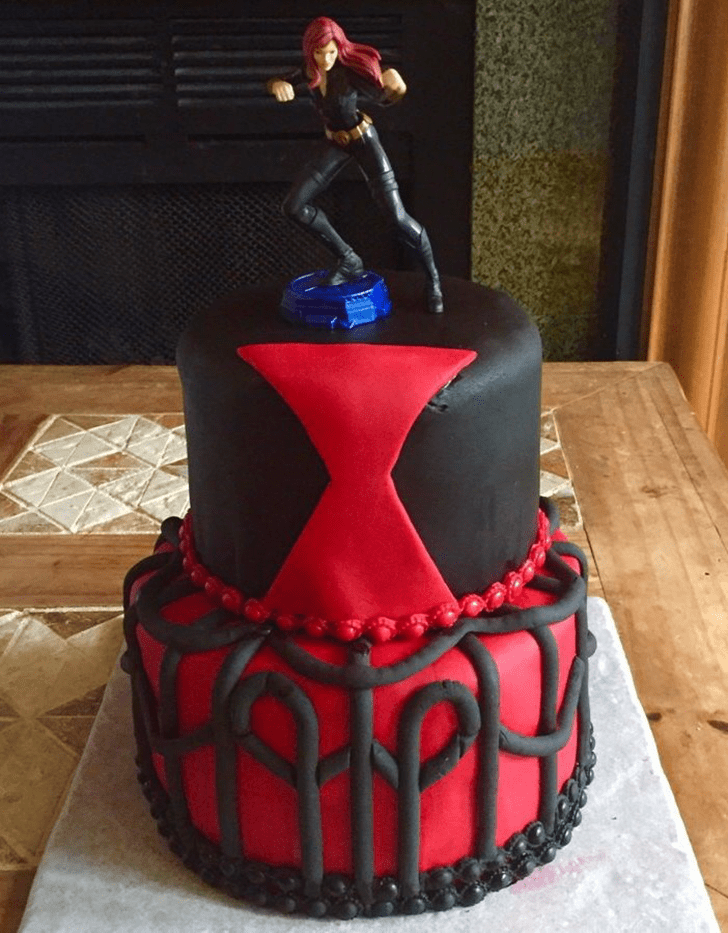 Adorable Black Widow Cake