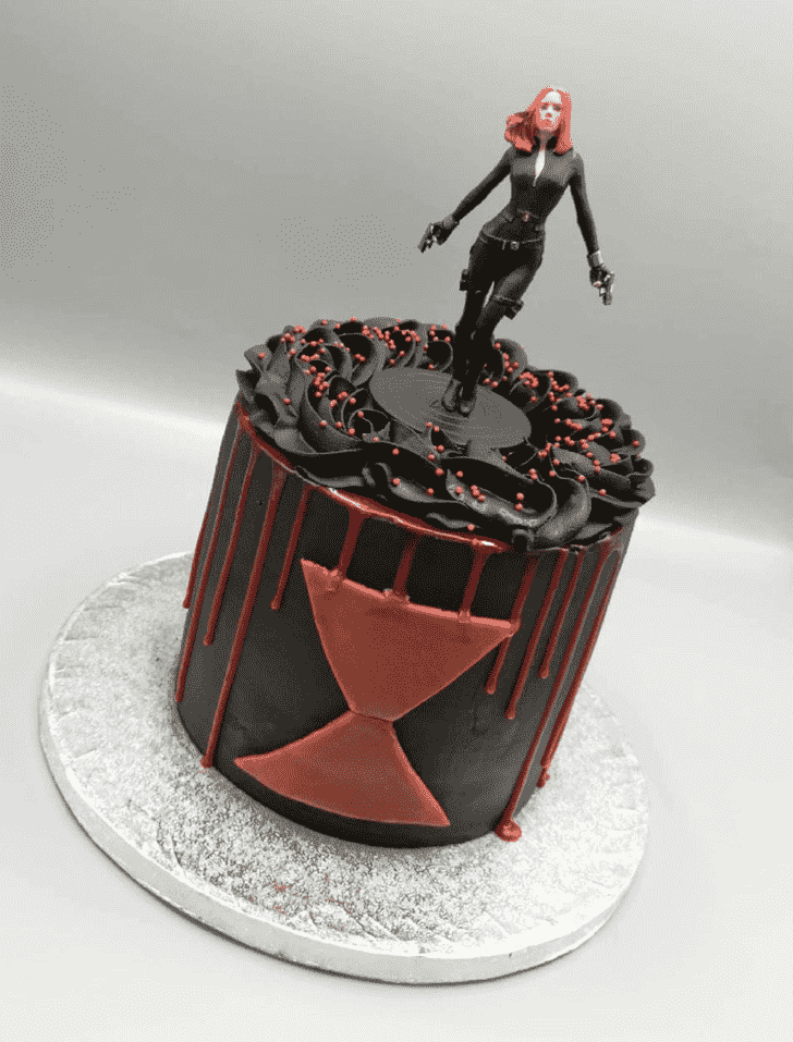 Good Looking Black Widow Cake