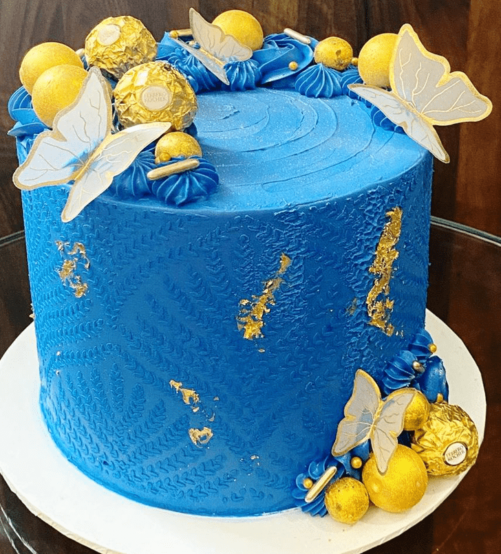 Magnetic Blue Cake