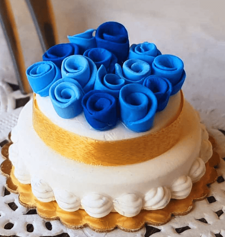 Cute Blue Rose Cake