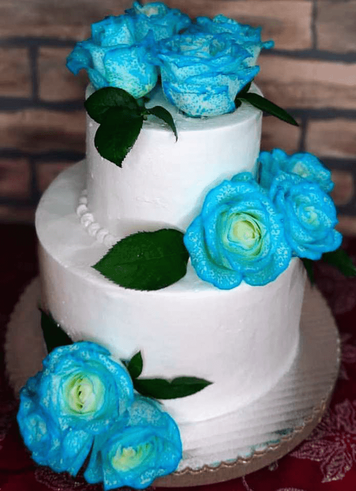 Grand Blue Rose Cake