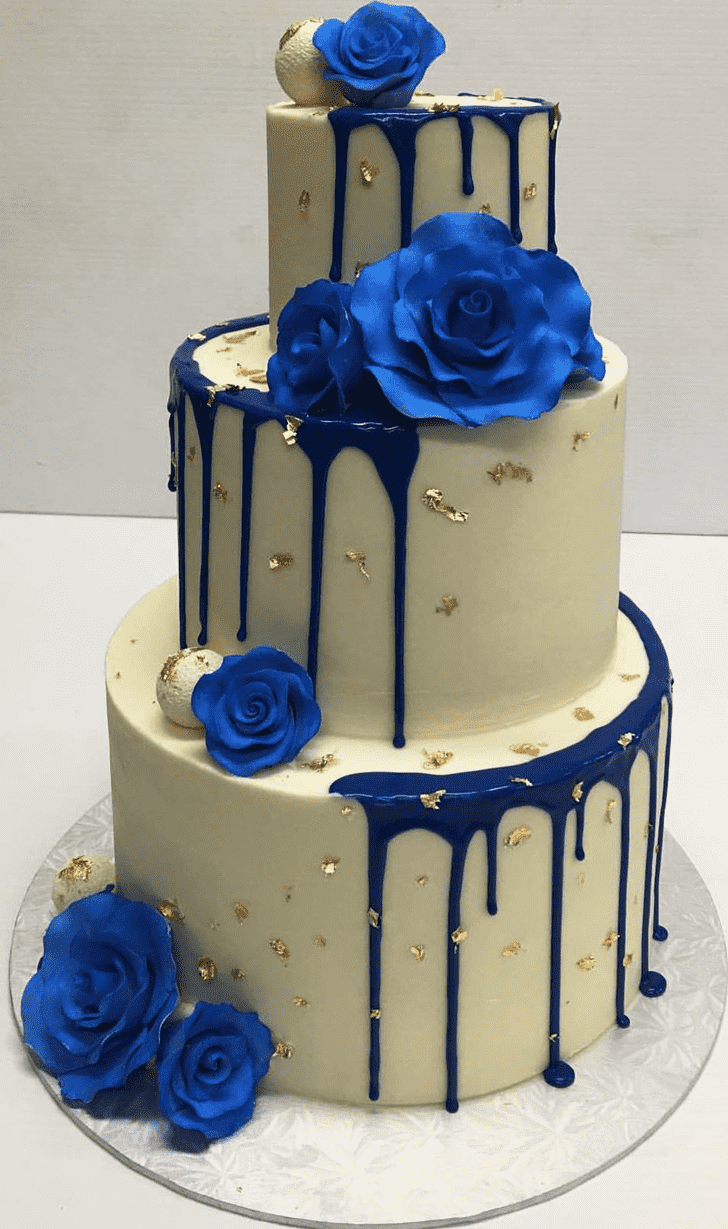 Marvelous Blue Rose Cake