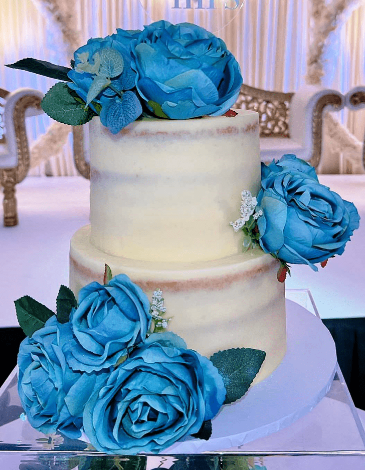 Slightly Blue Rose Cake