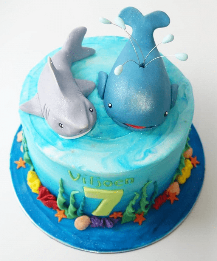 Pretty Blue Whale Cake