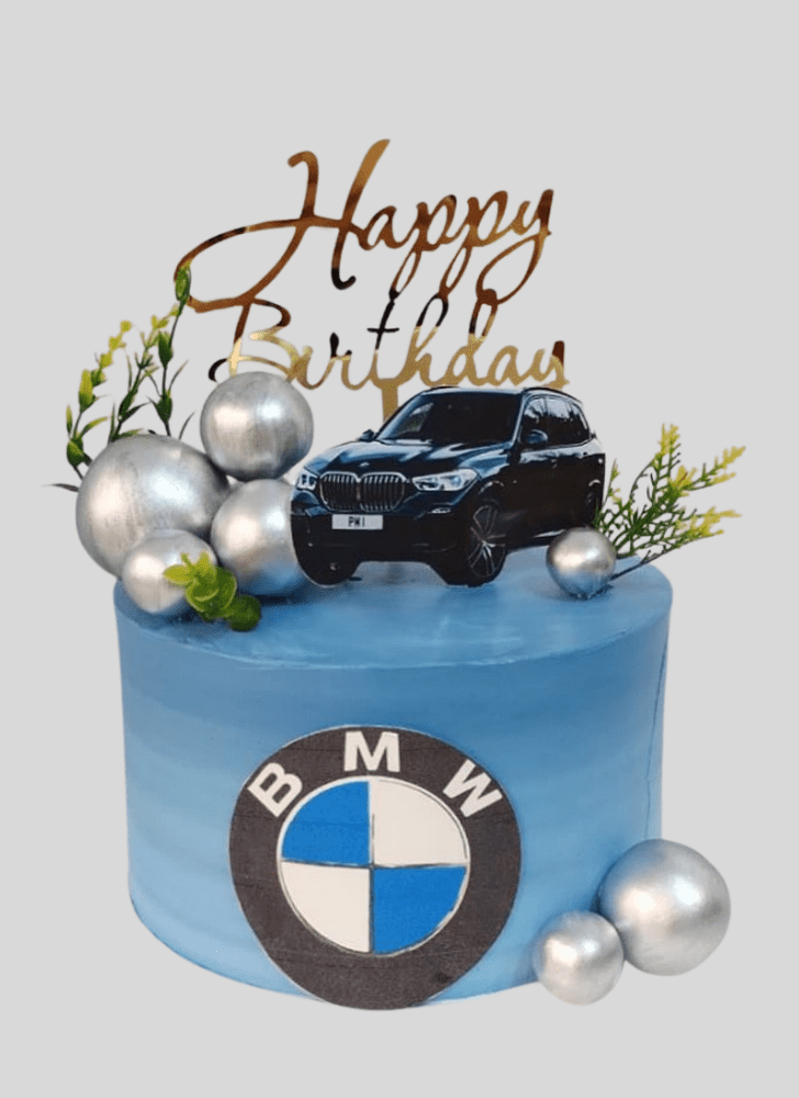 Comely BMW Cake