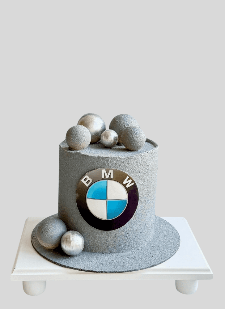 Exquisite BMW Cake