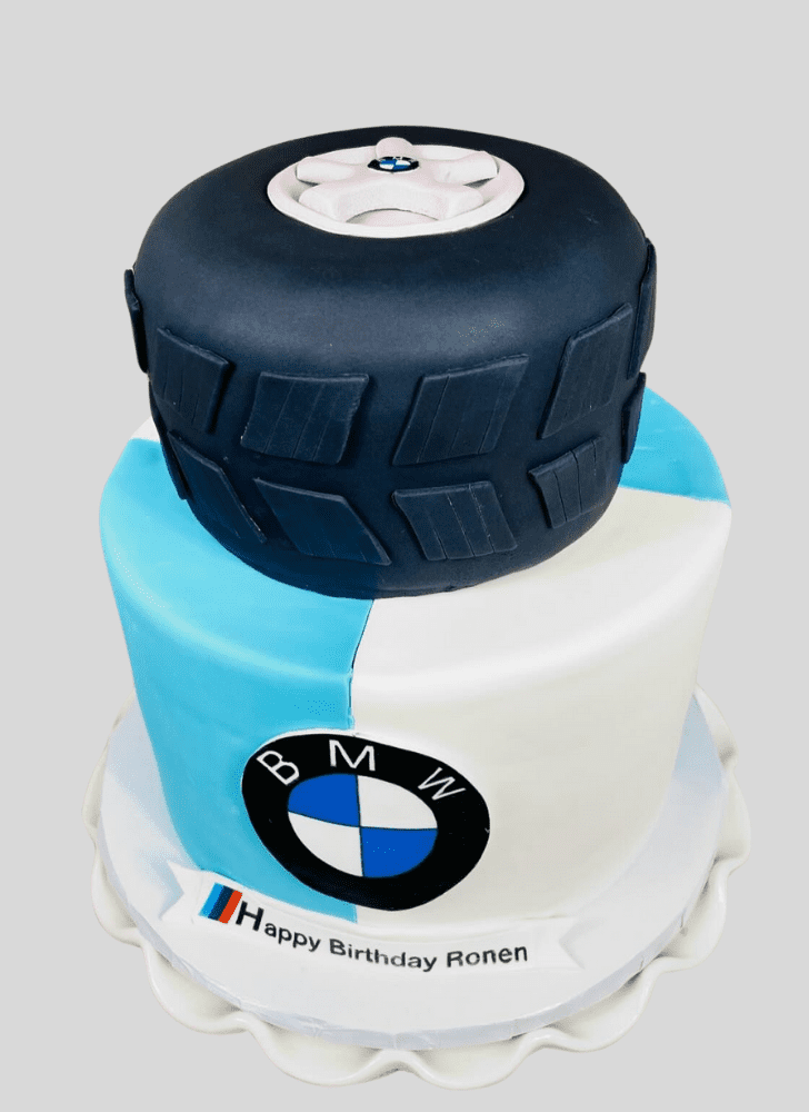 Superb BMW Cake