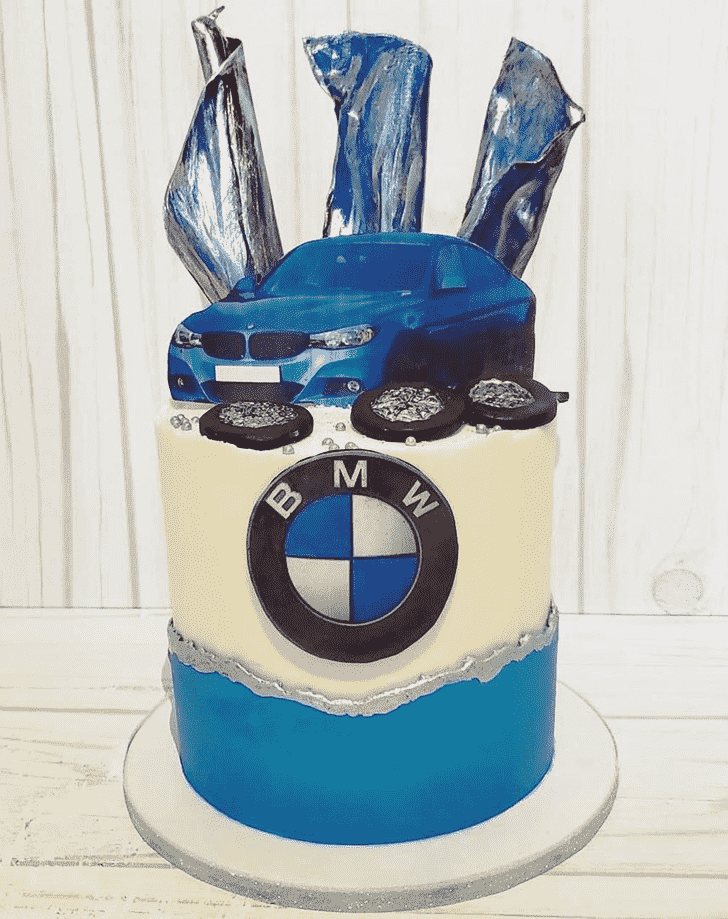 Captivating BMW Cake