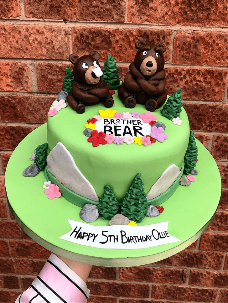 Admirable Brother Bear Cake Design