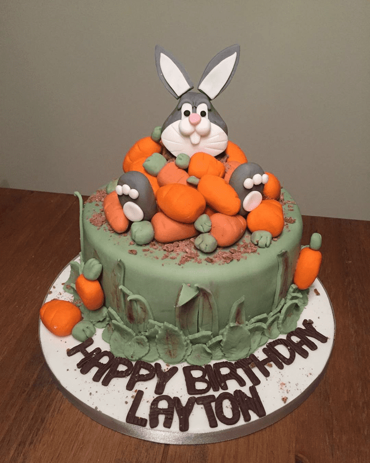 Comely Bugs Bunny Cake