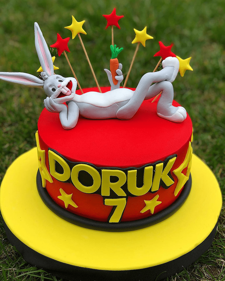 Elegant Bugs Bunny Cake