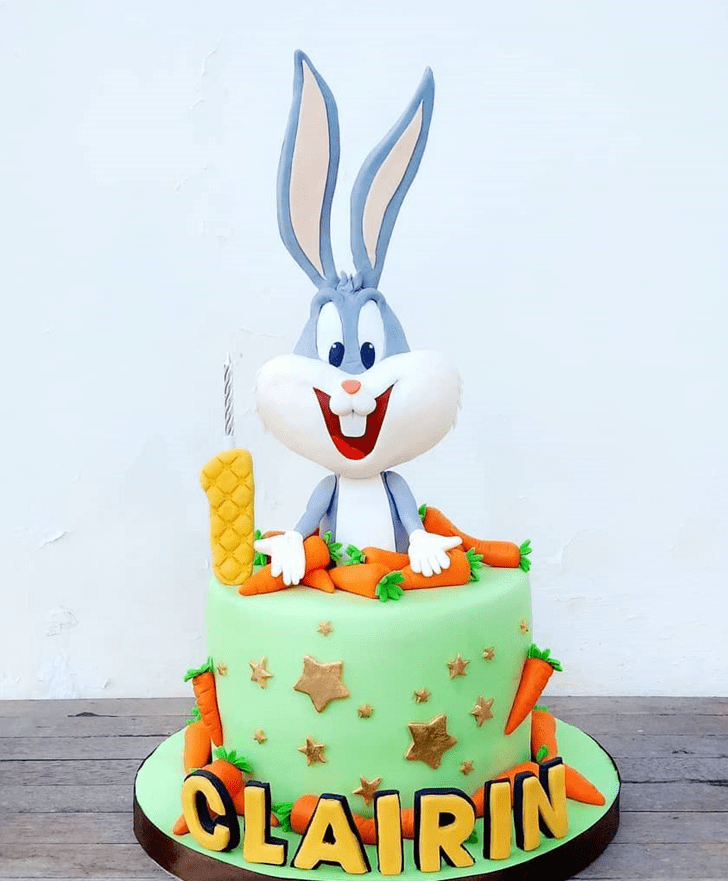 Lovely Bugs Bunny Cake Design
