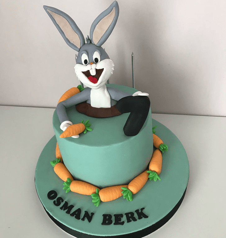 Nice Bugs Bunny Cake