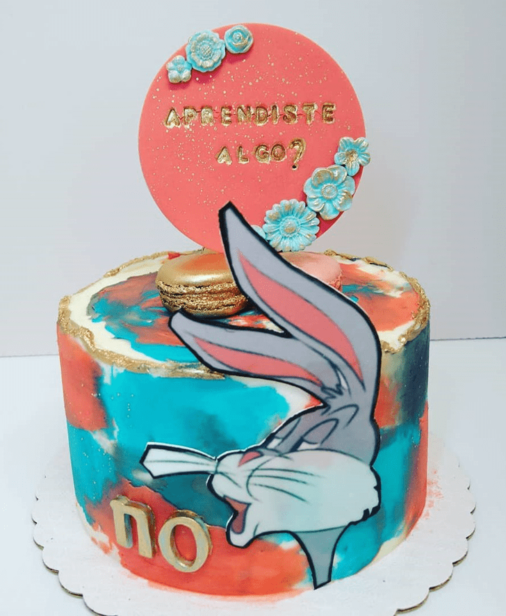 Splendid Bugs Bunny Cake