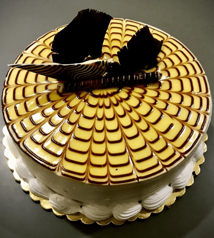 Wonderful ButterScotch Cake Design