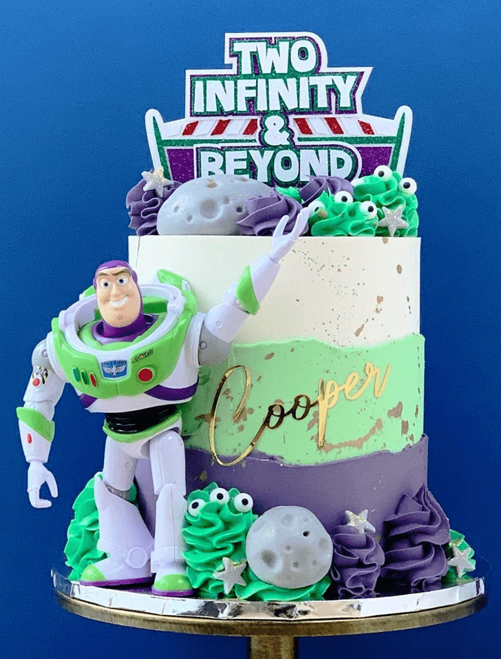 Delicate Buzz Lightyear Cake