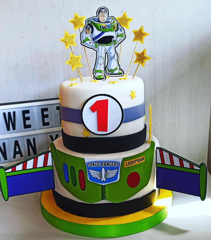 Enticing Buzz Lightyear Cake