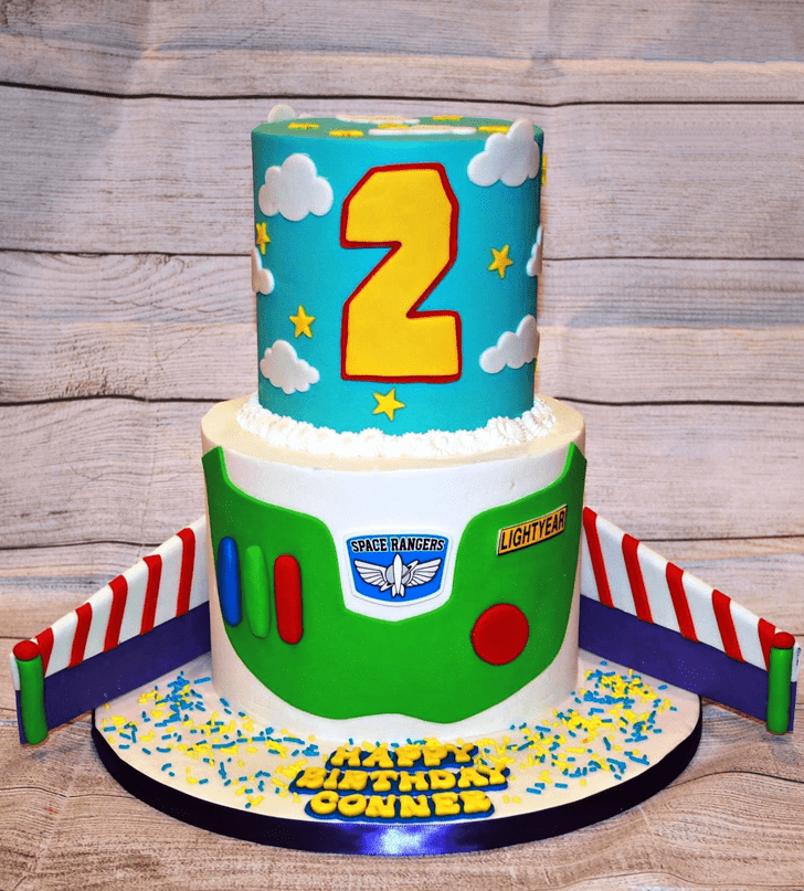 Inviting Buzz Lightyear Cake