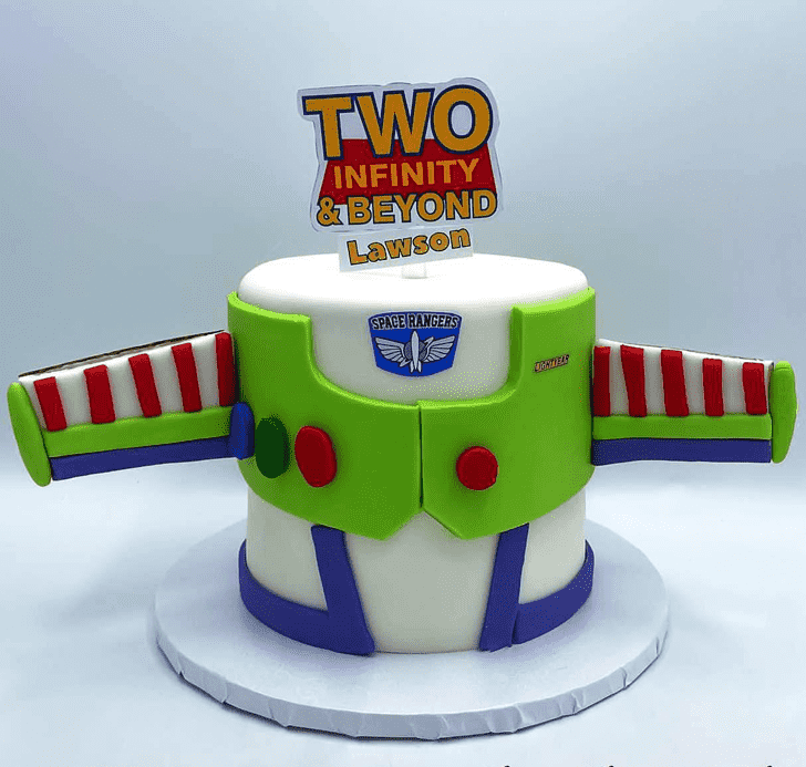 Ravishing Buzz Lightyear Cake