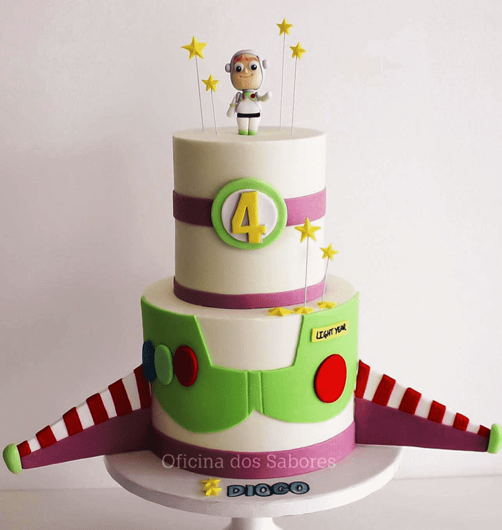 Refined Buzz Lightyear Cake