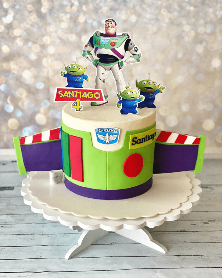 Adorable Buzz Lightyear Cake