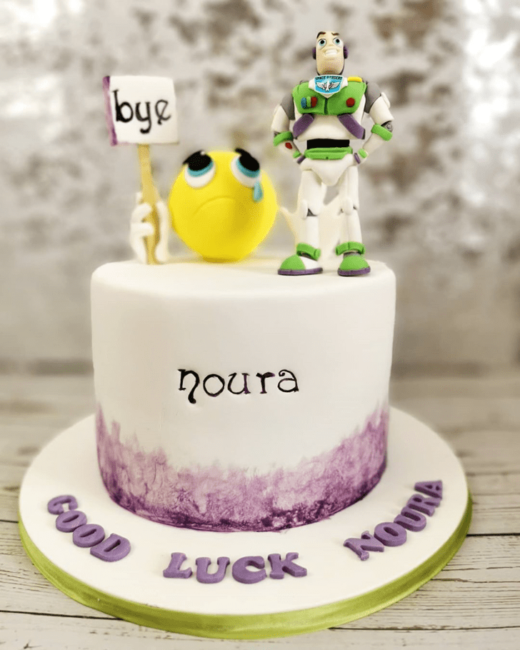 Superb Buzz Lightyear Cake