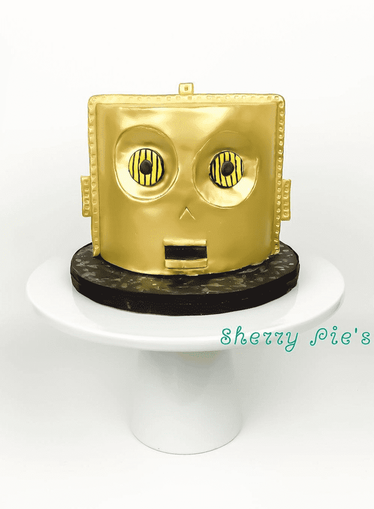 Charming C-3PO Cake